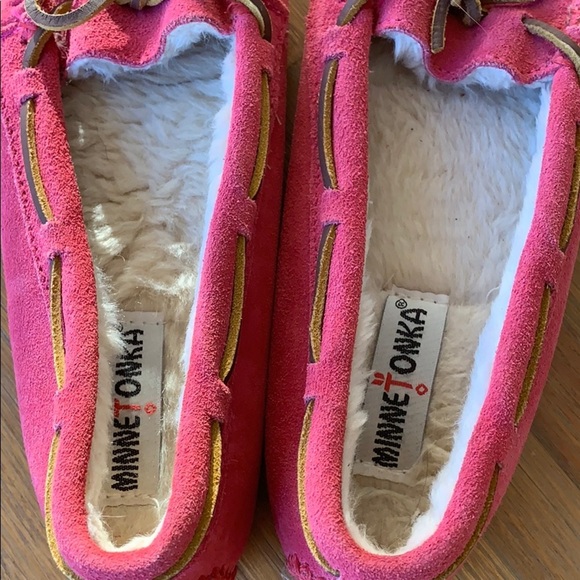 Minnetonka pink fur lined flats - Picture 5 of 6